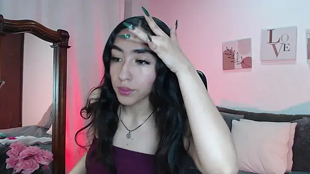 Snapshot of madisex_s chatting on November 2025 12:48:02 PM madisex s online show from November 2025 12:48:02 PM