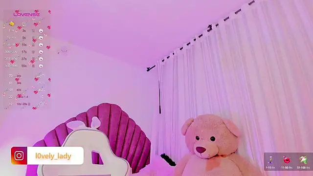 Snapshot of Lovely_celestte chatting on February 2025 03:53:01 AM Lovely celestte online show from February 2025 03:53:01 AM