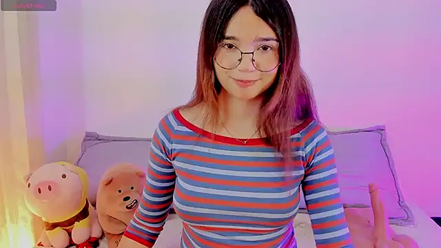 Snapshot of Lovely_celestte chatting on June 2026 01:18:01 AM Lovely celestte online show from June 2026 01:18:01 AM