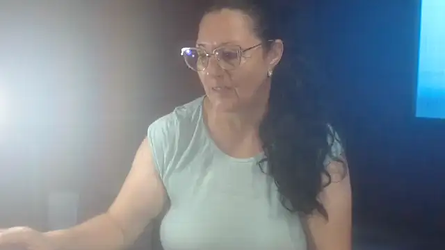 hairyglad69 online show from May 2026 12:24:02 PM