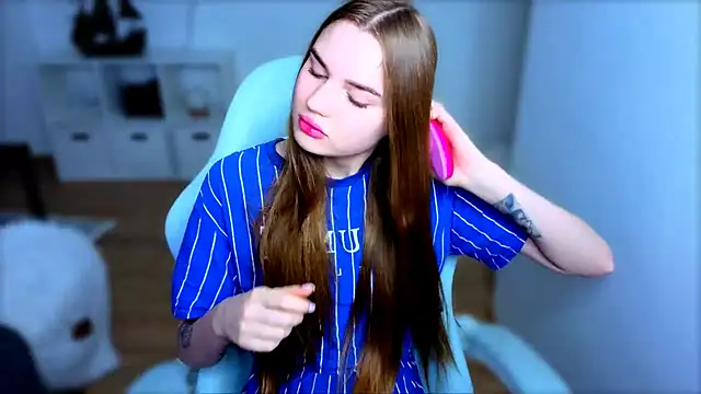 StellaLawless online show from November 2025 09:13:02 PM