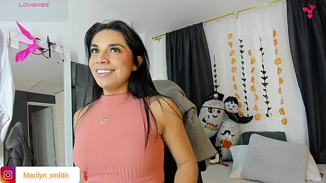 MarilynSmIith online show from October 2025 11:50:01 AM