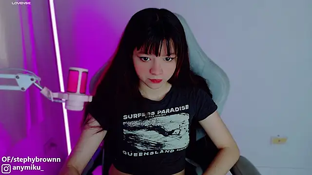 stephybrown online show from February 2025 09:48:02 PM