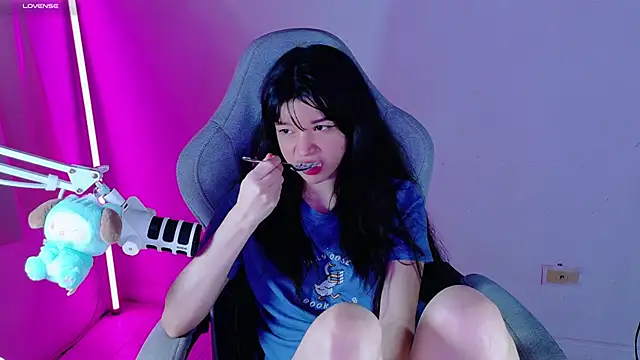 stephybrown online show from April 2026 04:04:02 AM