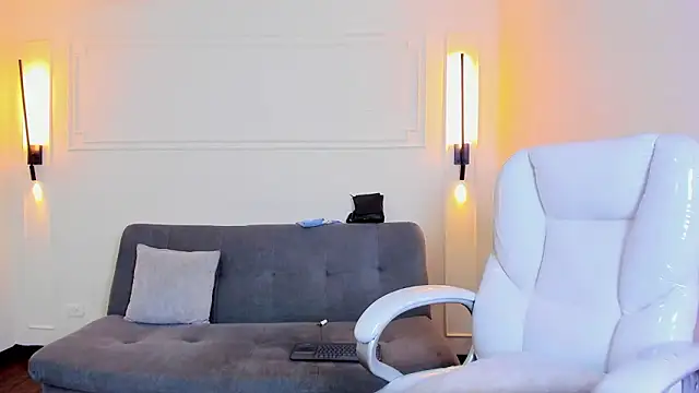 Paradise boy s online show from January 2026 07:11:01 PM