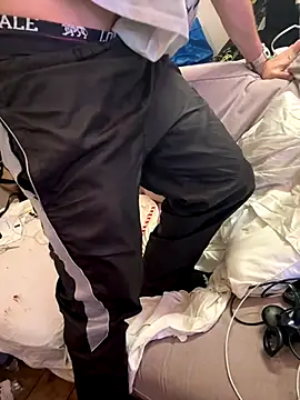 pervy devil online show from December 2025 07:50:01 AM