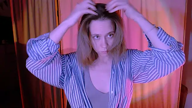 Malinax online show from September 2025 10:35:01 PM