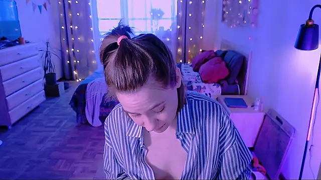 Malinax online show from February 2026 06:40:02 AM