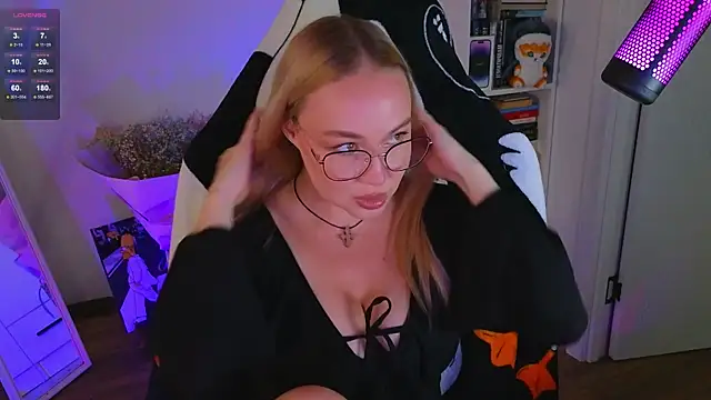 Snapshot of Emili1- chatting on September 2025 10:59:02 AM Emili1- online show from September 2025 10:59:02 AM