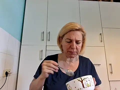 Snapshot of FrauleinSchmitt chatting on February 2025 08:40:02 AM FrauleinSchmitt online show from February 2025 08:40:02 AM