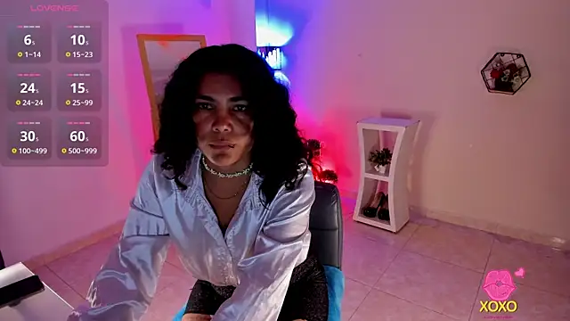 amelyaDreams online show from November 2025 07:13:01 PM