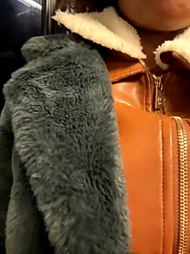 Snapshot of Black_Dolll chatting on November 2025 10:15:02 AM Black Dolll online show from November 2025 10:15:02 AM