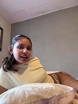 Snapshot of Alex_Agm chatting on December 2025 11:09:02 PM Alex Agm online show from December 2025 11:09:02 PM