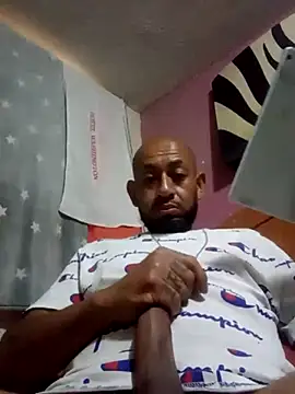 pineda1689 online show from March 2025 05:14:02 PM