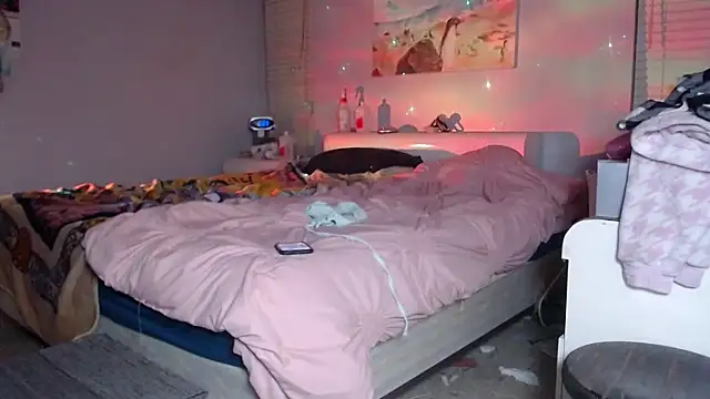 Snapshot of sweetnissapril chatting on December 2024 05:59:02 AM sweetnissapril online show from December 2024 05:59:02 AM