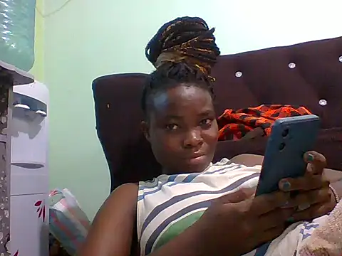 Snapshot of sexxyqueenn22 chatting on November 2025 11:30:01 AM sexxyqueenn22 online show from November 2025 11:30:01 AM