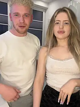 Snapshot of NickyGold_Official chatting on February 2025 05:31:01 PM NickyGold Official online show from February 2025 05:31:01 PM