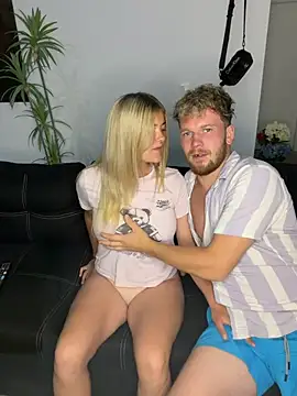 NickyGold Official online show from April 2026 06:32:02 PM