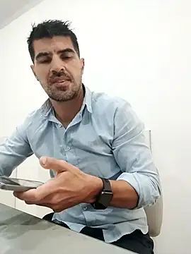 Snapshot of tatoocba88 chatting on October 2025 07:03:01 PM tatoocba88 online show from October 2025 07:03:01 PM