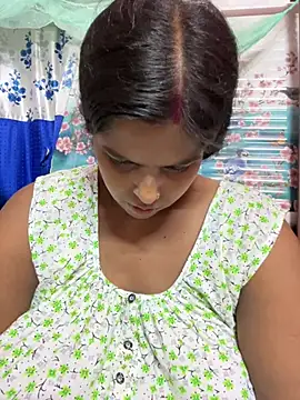 Snapshot of Beauty-queen chatting on June 2026 01:39:02 PM Beauty-queen online show from June 2026 01:39:02 PM