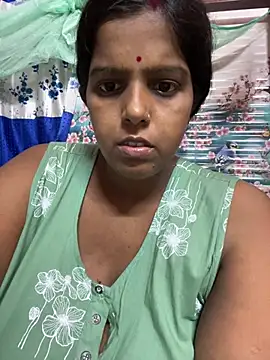 Snapshot of Beauty-queen chatting on July 2026 01:59:01 PM Beauty-queen online show from July 2026 01:59:01 PM