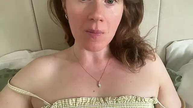 redheadrosie69 online show from April 2026 12:26:02 PM