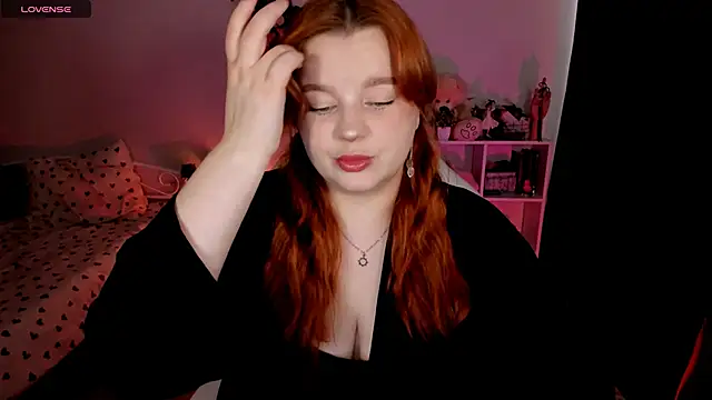  Lisa x online show from November 2025 05:42:01 AM