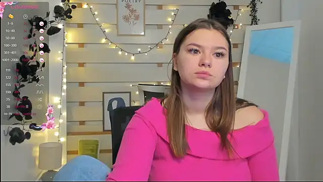 Josephine Kiss online show from March 2026 07:13:01 AM