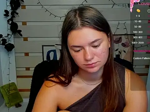 Josephine Kiss online show from June 2026 05:08:01 AM