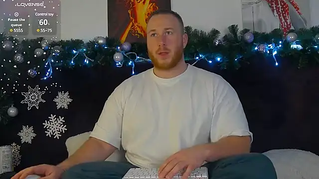 Snapshot of RoddyStill chatting on December 2024 07:51:02 AM RoddyStill online show from December 2024 07:51:02 AM