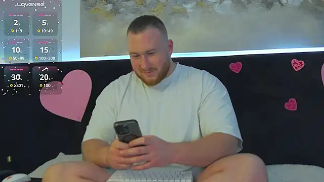 Snapshot of RoddyStill chatting on February 2025 08:29:01 AM RoddyStill online show from February 2025 08:29:01 AM