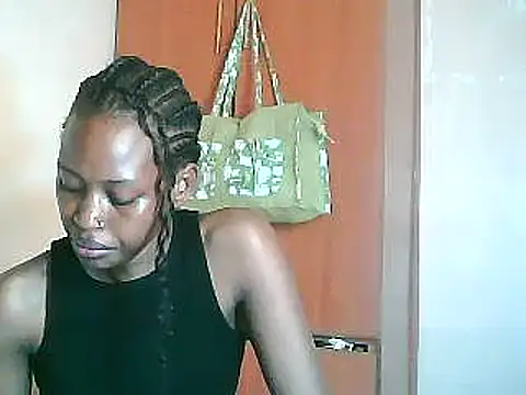 Snapshot of Sweet_Vinkah chatting on December 2024 03:11:01 PM Sweet Vinkah online show from December 2024 03:11:01 PM