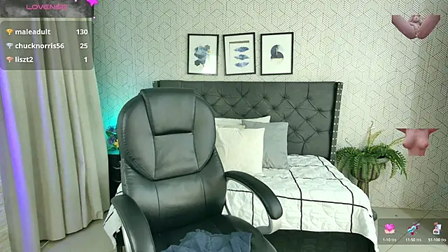 sussy  stone online show from December 2024 04:17:01 PM