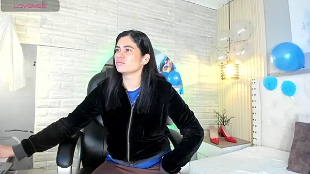 Snapshot of sussy__stone chatting on June 2026 02:27:01 PM sussy stone online show from June 2026 02:27:01 PM