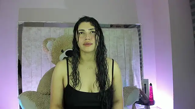 Snapshot of Danna_777_ chatting on November 2025 01:30:02 AM Danna 777 online show from November 2025 01:30:02 AM