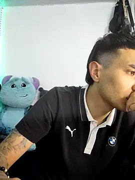 Tifanny Sweett online show from December 2025 12:26:02 AM