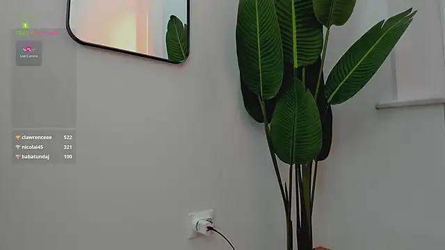 Snapshot of Whitney_Svonn chatting on December 2024 07:22:01 PM Whitney Svonn online show from December 2024 07:22:01 PM