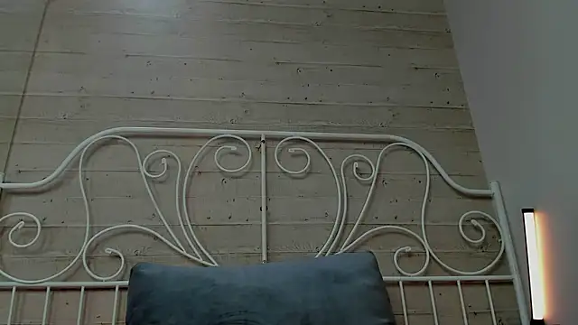 Snapshot of Whitney_Svonn chatting on February 2025 07:14:01 PM Whitney Svonn online show from February 2025 07:14:01 PM