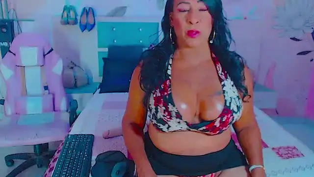 Lustfultshot online show from January 2025 02:38:01 AM