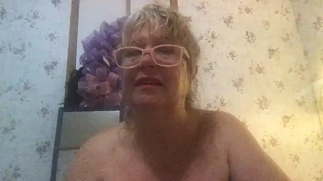 Snapshot of musclebooty70 chatting on December 2024 12:51:02 AM musclebooty70 online show from December 2024 12:51:02 AM