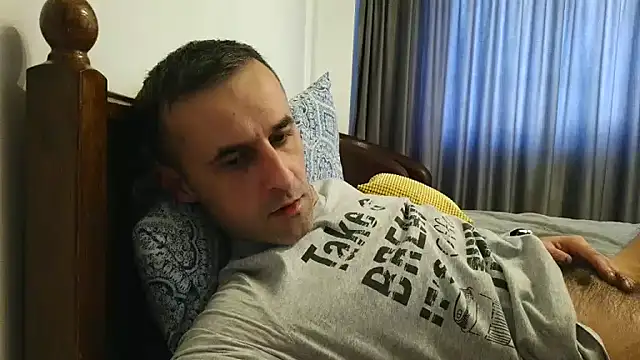 Snapshot of stevenpit chatting on January 2025 11:49:01 AM stevenpit online show from January 2025 11:49:01 AM