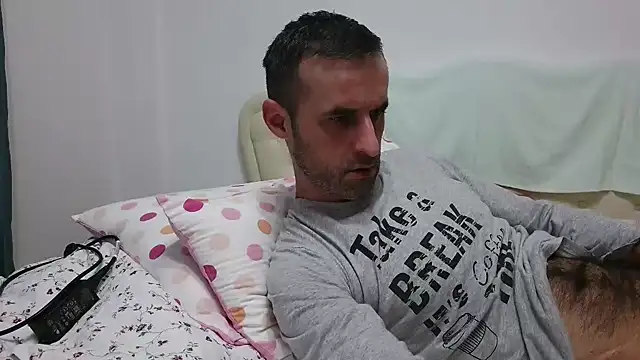 Snapshot of stevenpit chatting on January 2025 09:04:02 AM stevenpit online show from January 2025 09:04:02 AM