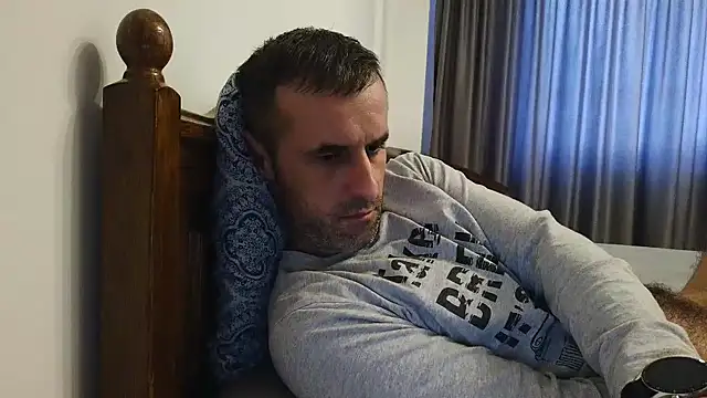 Snapshot of stevenpit chatting on January 2025 12:40:01 PM stevenpit online show from January 2025 12:40:01 PM