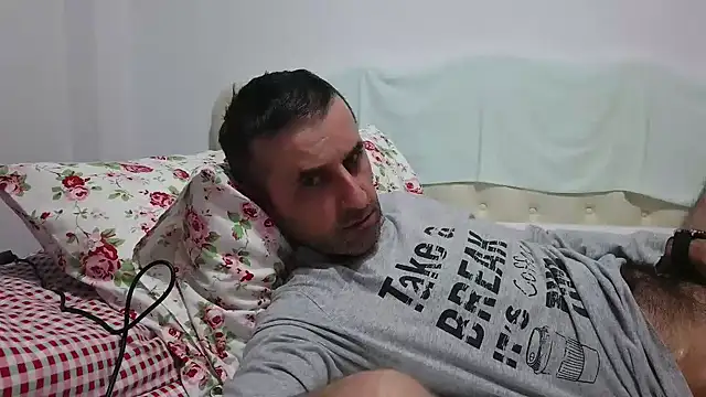 Snapshot of stevenpit chatting on February 2025 07:59:01 PM stevenpit online show from February 2025 07:59:01 PM