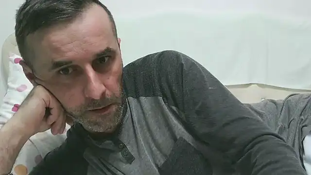 Snapshot of stevenpit chatting on March 2025 05:24:02 AM stevenpit online show from March 2025 05:24:02 AM