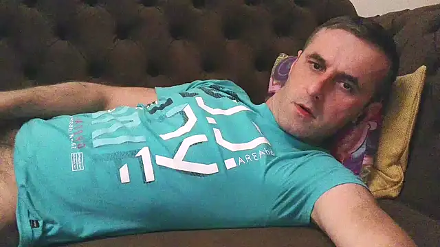 Snapshot of stevenpit chatting on March 2025 07:06:02 PM stevenpit online show from March 2025 07:06:02 PM