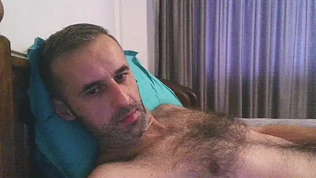 stevenpit online show from November 2025 06:49:01 AM