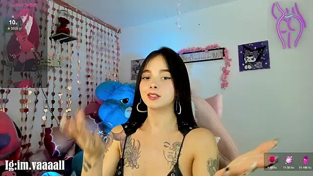 lucyy tay online show from February 2026 03:55:02 AM