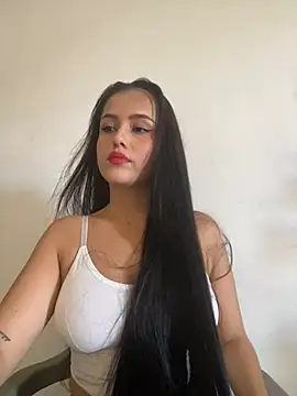 Snapshot of AbbyMillerrr chatting on May 2026 07:19:02 PM AbbyMillerrr online show from May 2026 07:19:02 PM