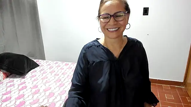 Carlaa-69 online show from March 2026 10:04:02 PM